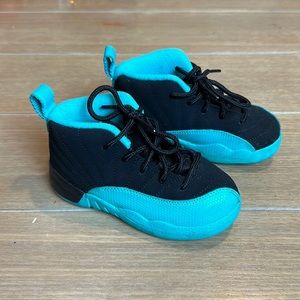 Black & Teal Toddler Jordan 12 Sneakers Sz 8C